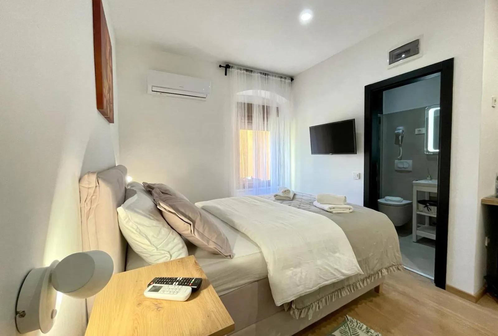 Astraluxe Apartment Fazana 0*,  Croatia